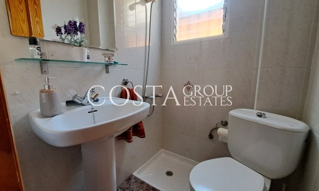 Resale - Villa -
Los Alcazares