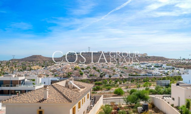 Odsprzedaż - Willa -
Benijofar