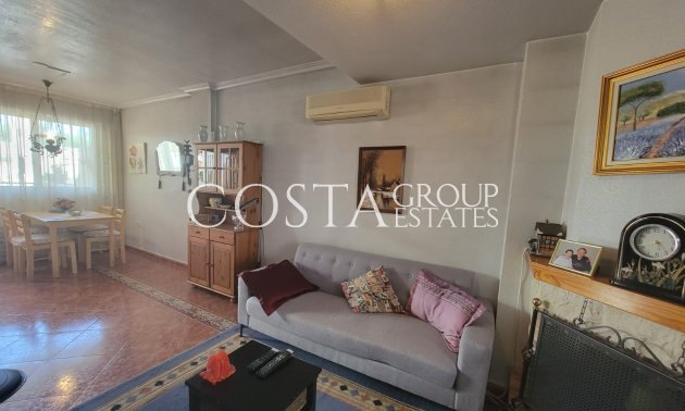 Resale - House -
Orihuela Costa - Playa Flamenca