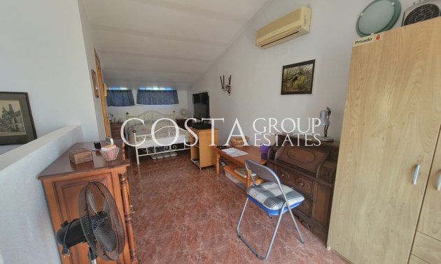 Resale - House -
Orihuela Costa - Playa Flamenca