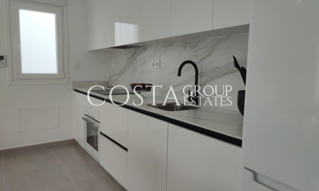 Nowy budynek - Willa -
Torre Pacheco - Balsicas