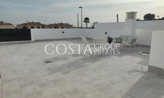 Nowy budynek - Willa -
Torre Pacheco - Balsicas