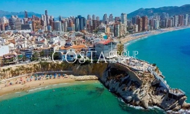 Nouvelle construction - Villa -
Finestrat