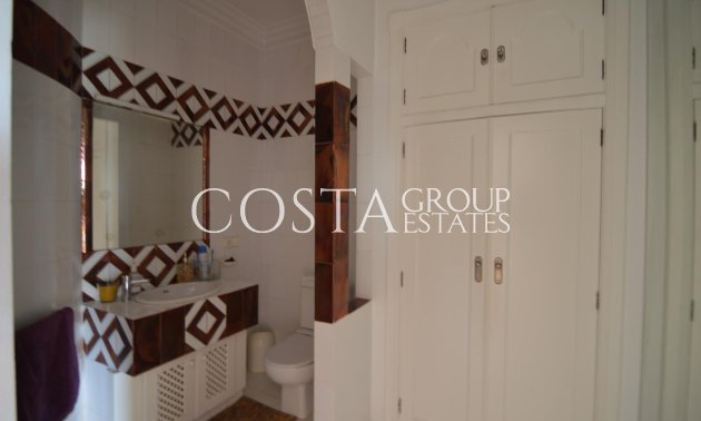 Odsprzedaż - Dom -
Torrevieja - Torrevieja Centro