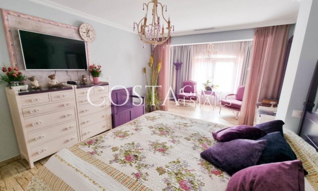 Resale - House -
Teulada - Moraira