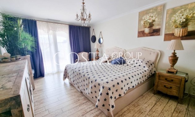Resale - House -
Teulada - Moraira