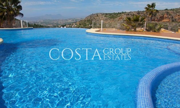 Resale - House -
Benitachell - Benitachell Centro