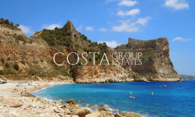 Resale - House -
Benitachell - Benitachell Centro