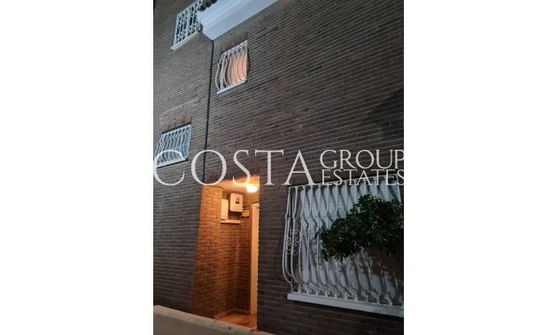 Wiederverkauf - House -
Alicante - Alicante Centro