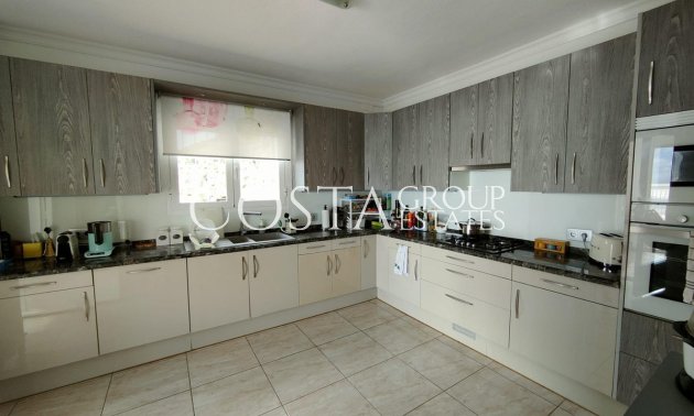 Resale - House -
Benitachell - Benitachell Centro