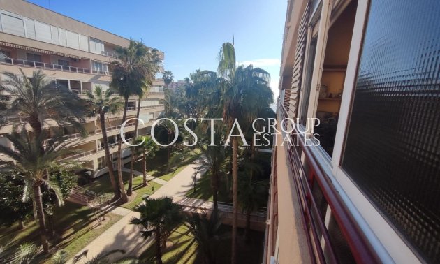 Wiederverkauf - Apartments -
Torrevieja - Torrevieja Centro