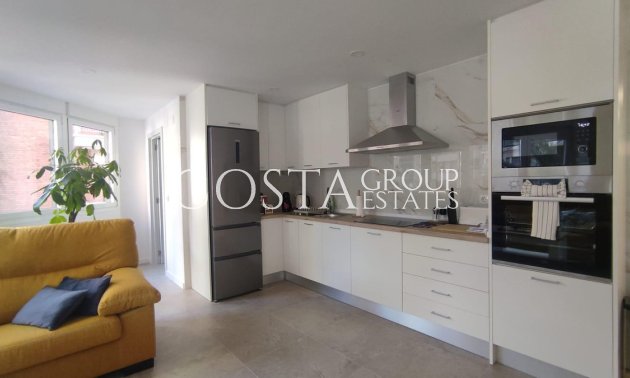 Herverkoop - Apartments -
Alicante - Alicante Centro