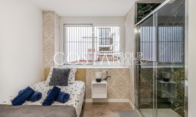 Herverkoop - Apartments -
Alicante - Alicante Centro