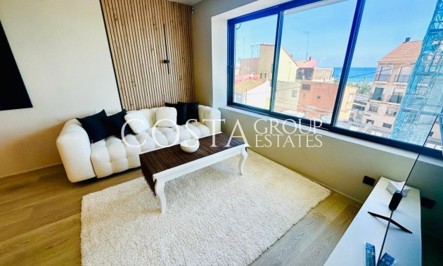 Resale - Apartments -
Alicante - Alicante Centro