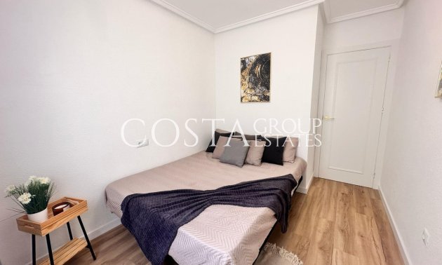 Herverkoop - Apartments -
Torrevieja - Torrevieja Centro