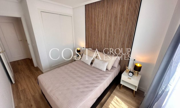 Herverkoop - Apartments -
Torrevieja - Torrevieja Centro