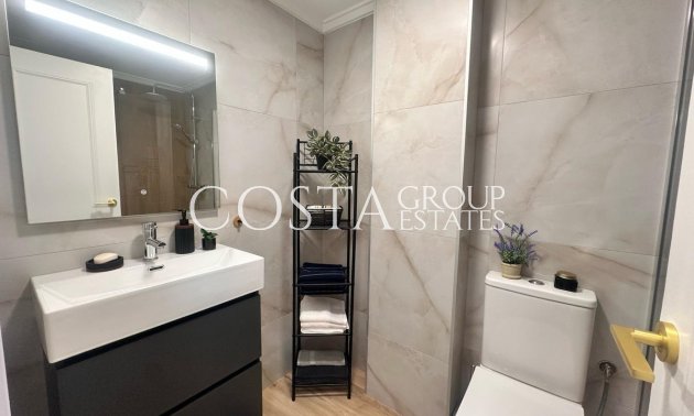 Herverkoop - Apartments -
Torrevieja - Torrevieja Centro