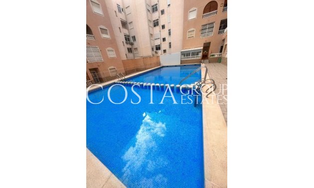 Herverkoop - Apartments -
Torrevieja - Torrevieja Centro