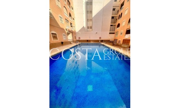 Herverkoop - Apartments -
Torrevieja - Torrevieja Centro