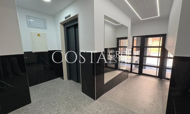 Herverkoop - Apartments -
Torrevieja - Torrevieja Centro