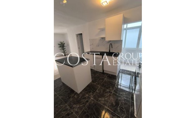 Herverkoop - Apartments -
Torrevieja - Torrevieja Centro