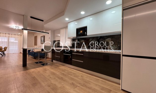 Herverkoop - Apartments -
Torrevieja - Torrevieja Centro