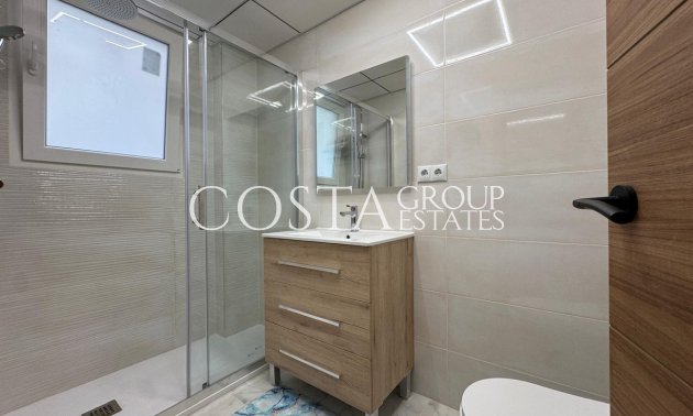 Herverkoop - Apartments -
Torrevieja - Torrevieja Centro