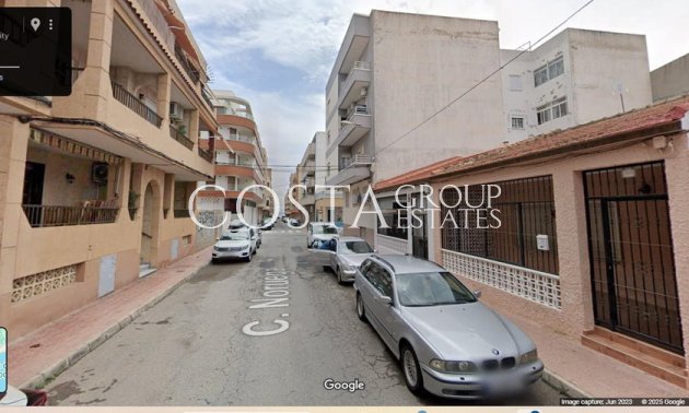Revente - Maison -
Torrevieja - Torrevieja Centro