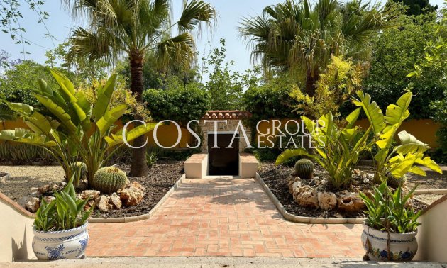 Odsprzedaż - Willa -
Alicante - Alicante Centro