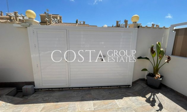 Revente - Maison -
Orihuela - Orihuela Costa