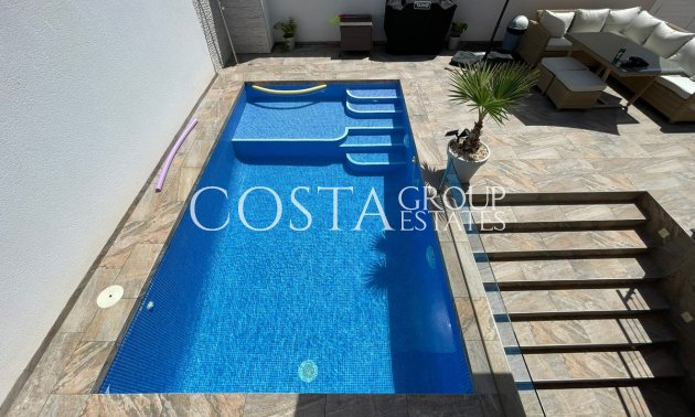 Revente - Maison -
Orihuela - Orihuela Costa