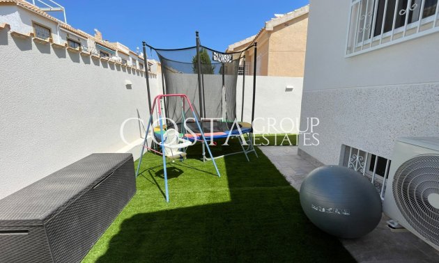 Revente - Maison -
Orihuela - Orihuela Costa