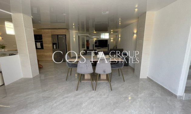 Revente - Maison -
Orihuela - Orihuela Costa