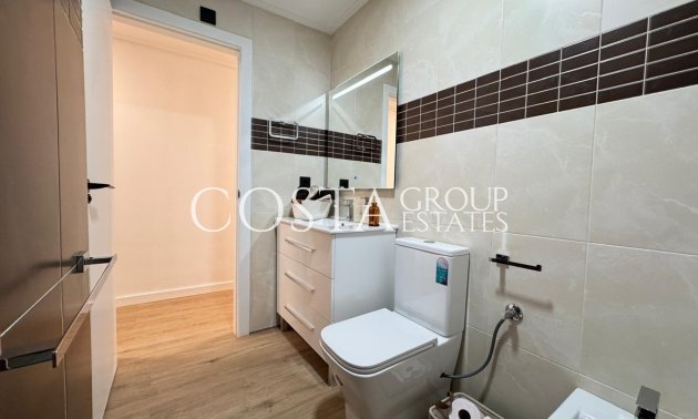 Resale - Apartments -
Torrevieja - Torrevieja Centro