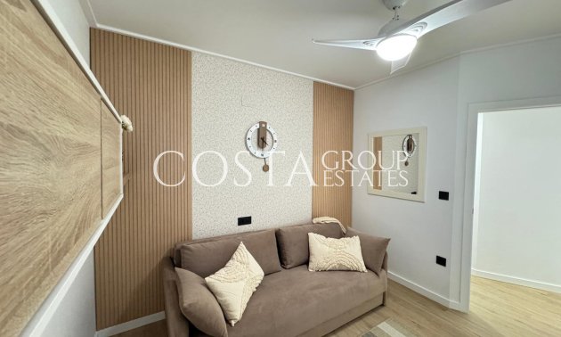 Resale - Apartments -
Torrevieja - Torrevieja Centro