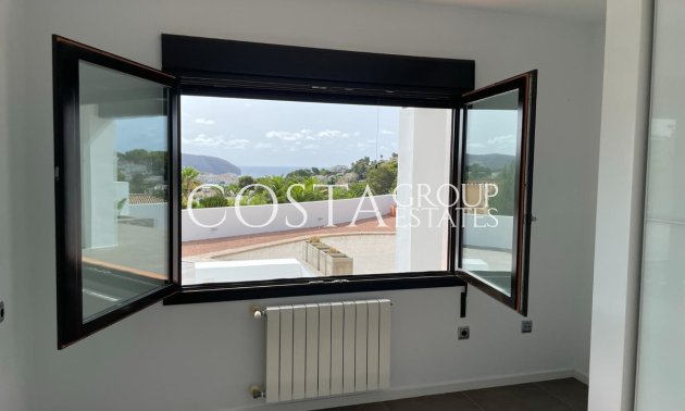 Odsprzedaż - Dom -
Teulada - Moraira