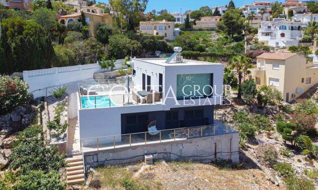 Resale - Villa -
Benitachell - Cumbre Del Sol