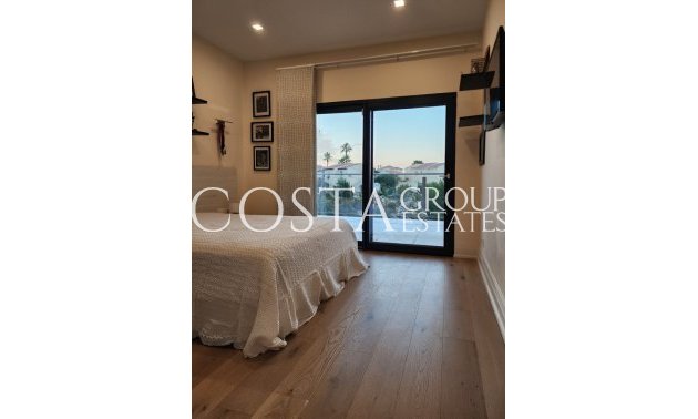 Resale - Villa -
Benitachell - Cumbre Del Sol