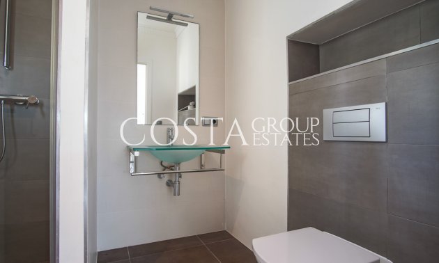 Resale - Villa -
Teulada - Moraira