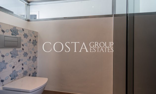 Resale - Villa -
Teulada - Moraira