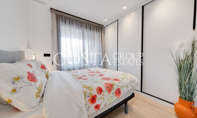 Herverkoop - Apartments -
Torrevieja - Torrevieja Centro