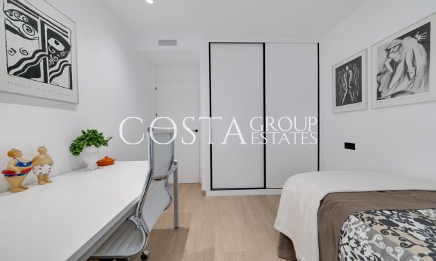 Herverkoop - Apartments -
Torrevieja - Torrevieja Centro