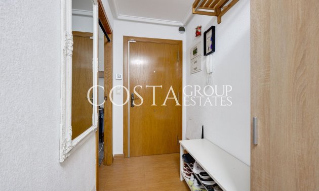 Resale - Apartments -
Torrevieja - Torrevieja Centro