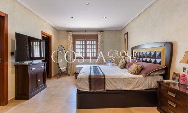 Herverkoop - Villa -
Los Montesinos - Los Montesinos Centro