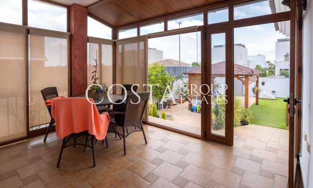 Herverkoop - Villa -
Los Montesinos - Los Montesinos Centro