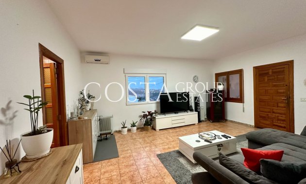 Odsprzedaż - Willa -
Novelda - Estación