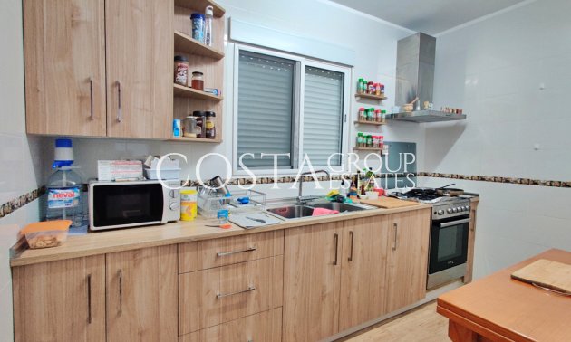 Odsprzedaż - Willa -
Novelda - Estación