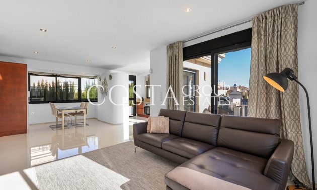 Resale - Villa -
Orihuela - La Zenia