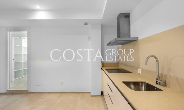 Resale - Villa -
Orihuela - La Zenia