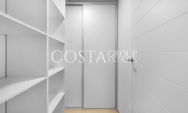 Resale - Villa -
Orihuela - La Zenia